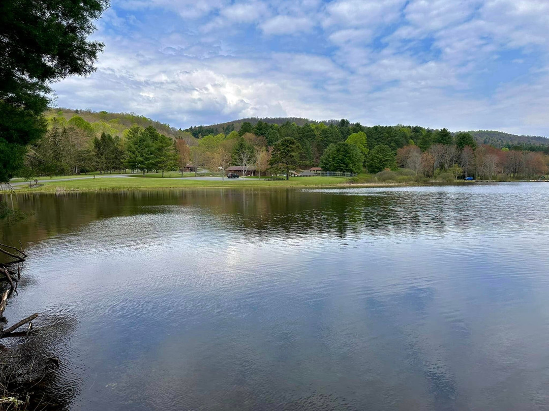 Moncove Lake State Park-Gap Mills必去景点