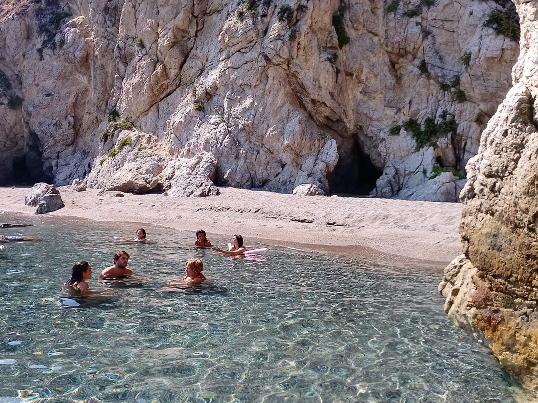 Grotte Beach Sicilia景点图片