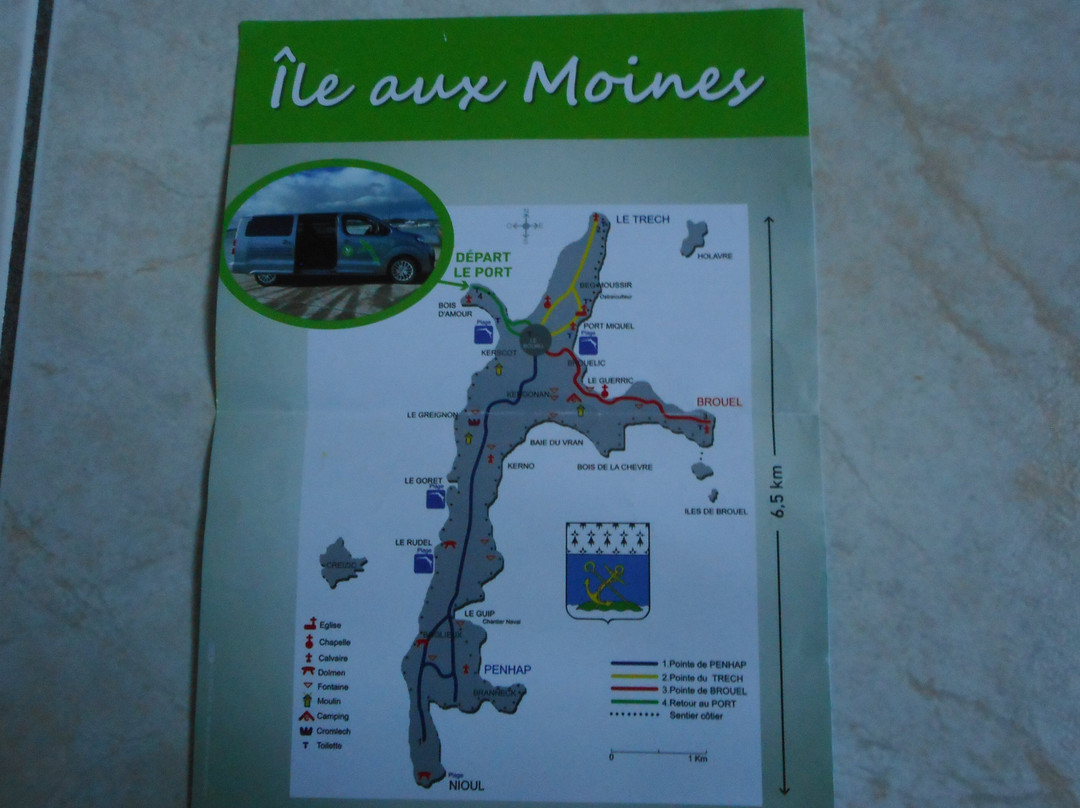 Balade en minibus L'ile aux Moines-伊尔奥穆瓦内必去景点