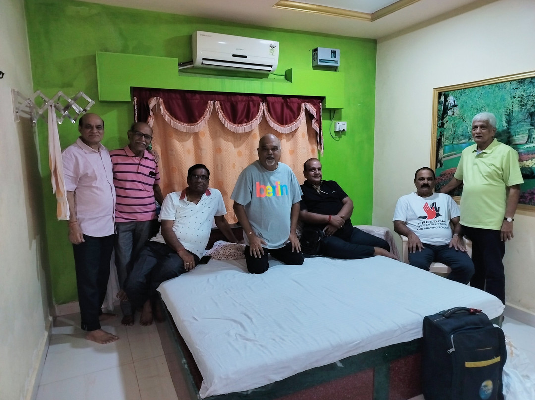 Gokul Paryatak Nivas主图