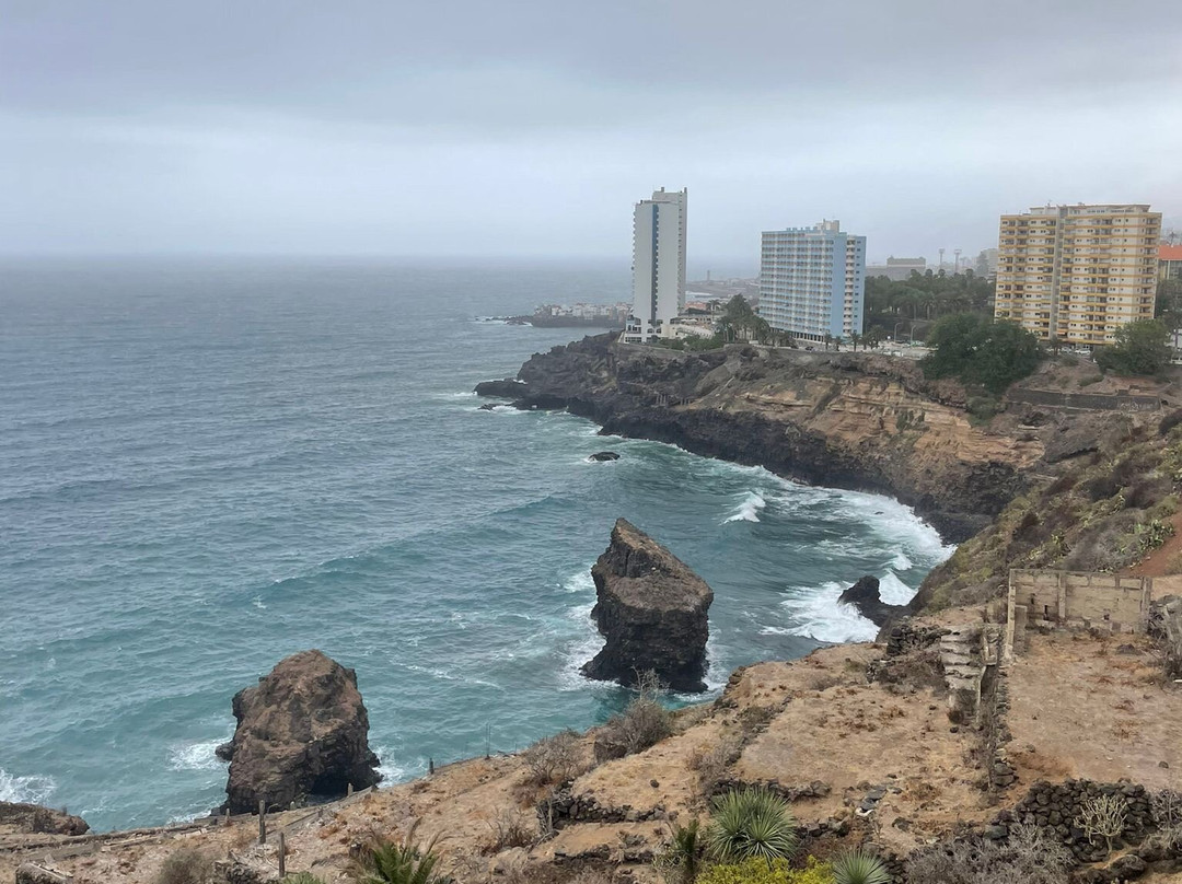 Playa De Los Roques-San Juan de la Rambla必去景点