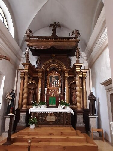 Chiesa della Madonna dell'Aiuto-Fiera di Primiero必去景点