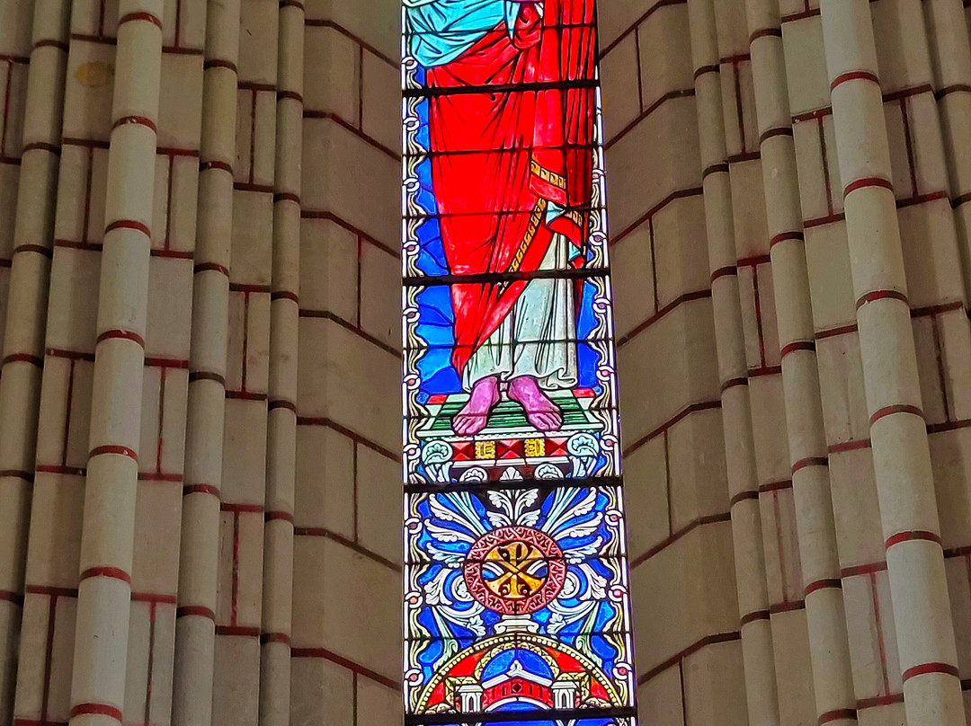 Eglise Saint Vincent De Brézé景点图片
