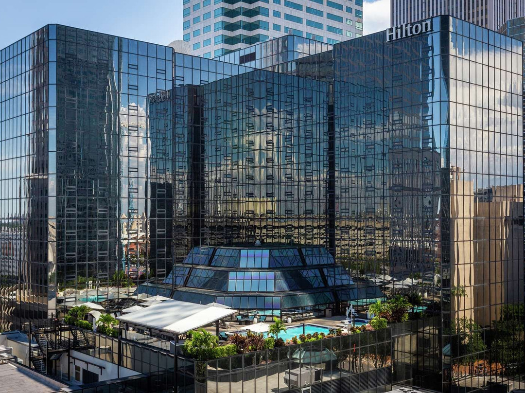 坦帕市中心希尔顿酒店