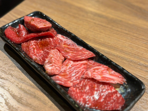 焼肉うしゆき主图