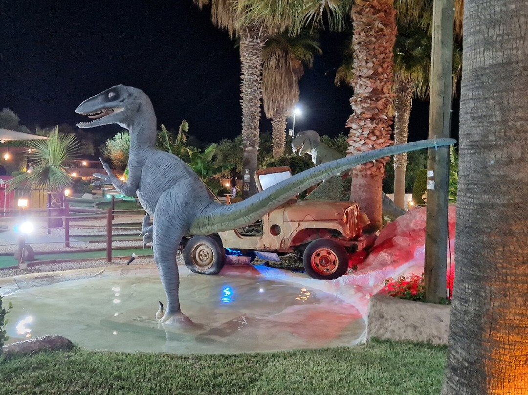 Fantasy Mini Golf-提斯里菲必去景点