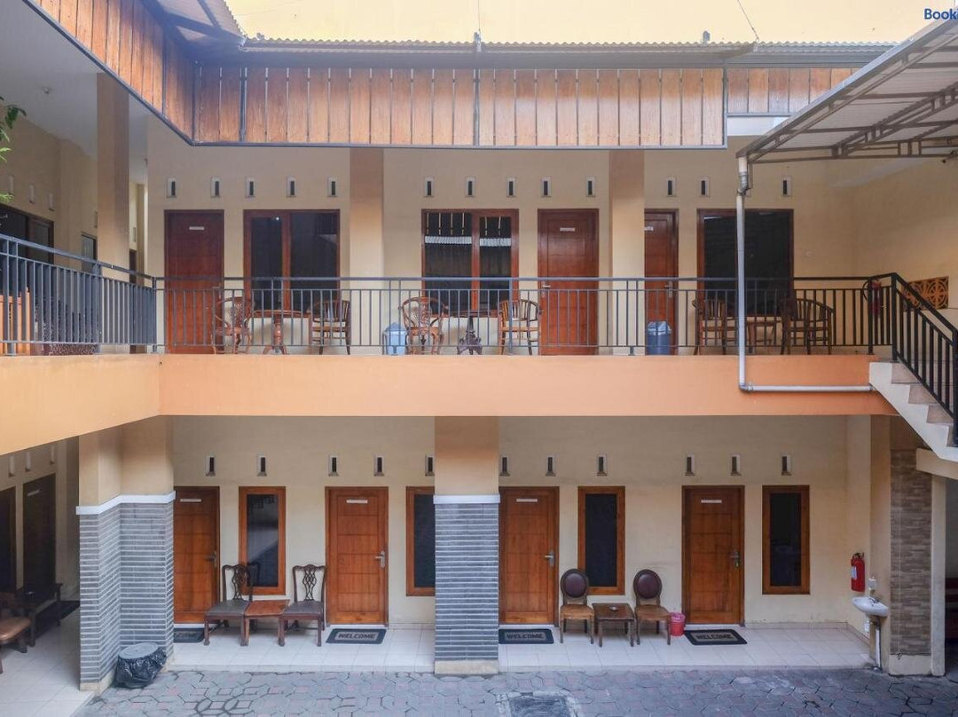 婆罗浮屠-Urbanview Syariah Wisma Wongso