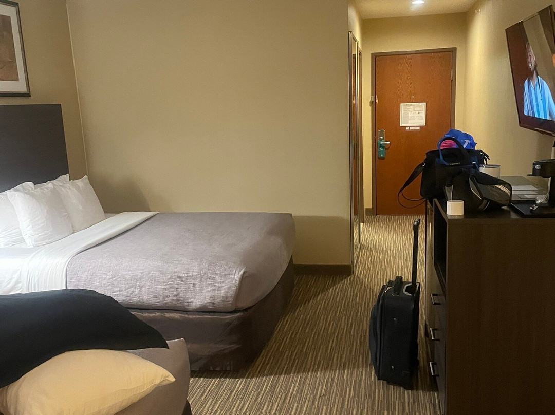 Quality Inn & Suites Fishkill South near I-84主图