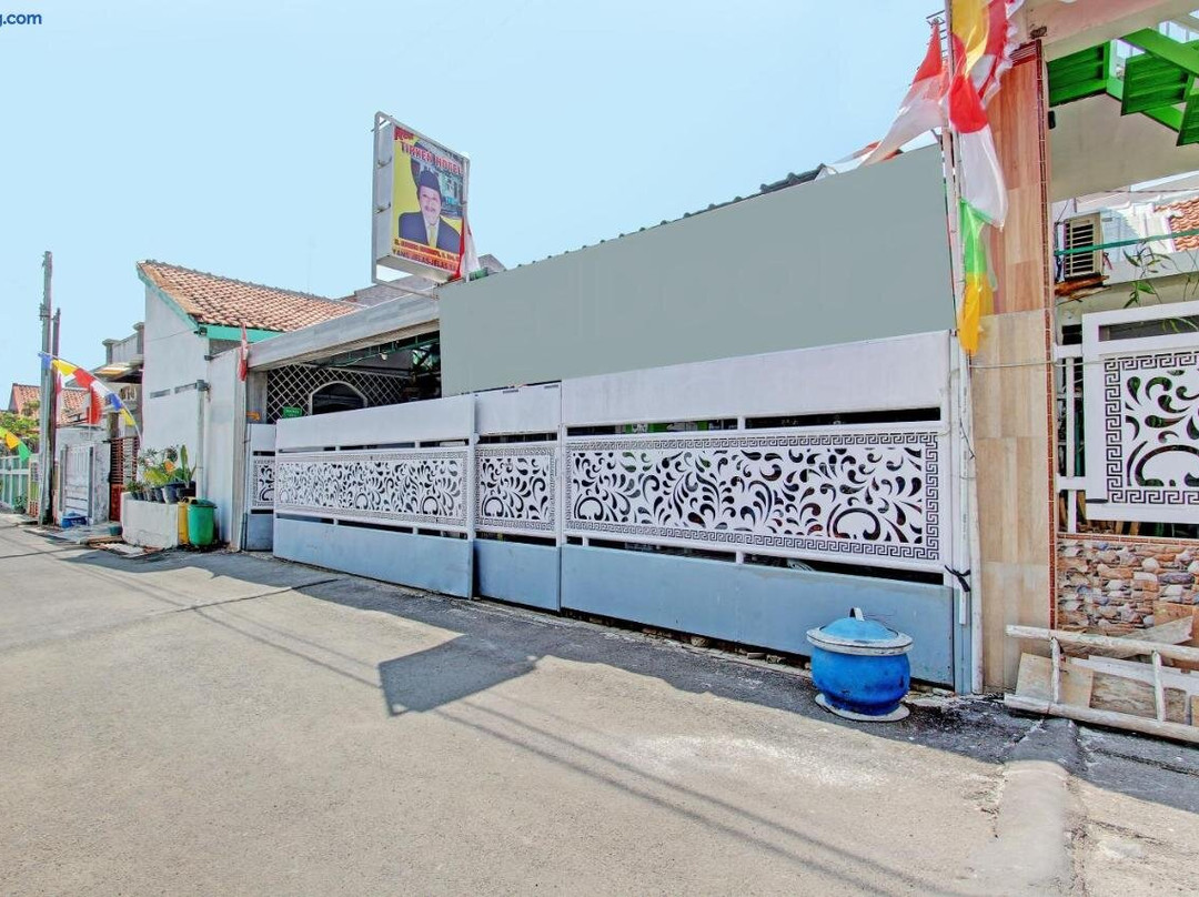 Capital O 92929 Hotel New Tirta Kencana Syariah