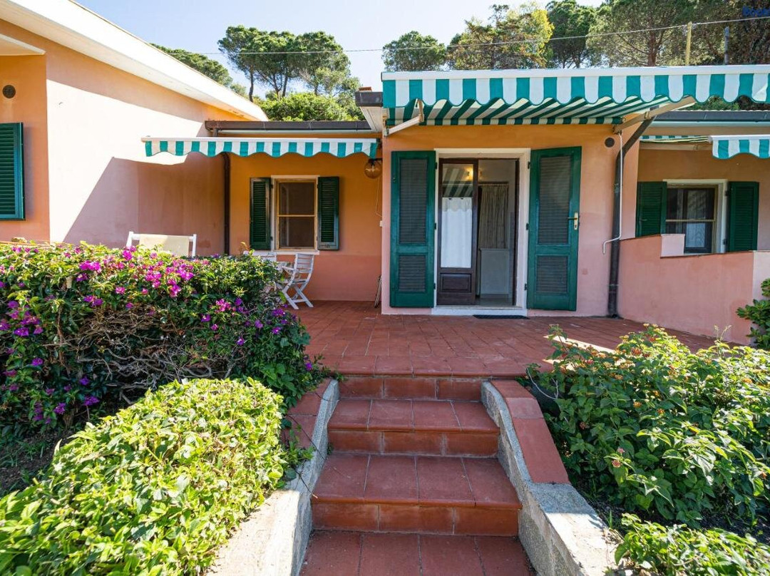 Appartamenti Casa Serena Vista Mare - Goelba