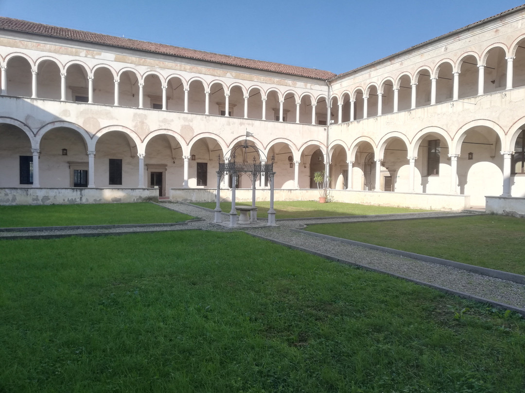 Abbazia Benedettina Olivetana di San Nicola景点图片