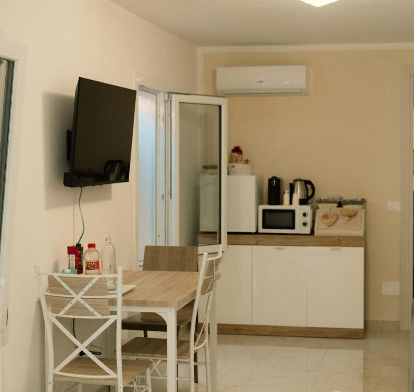 B & B Cantarano