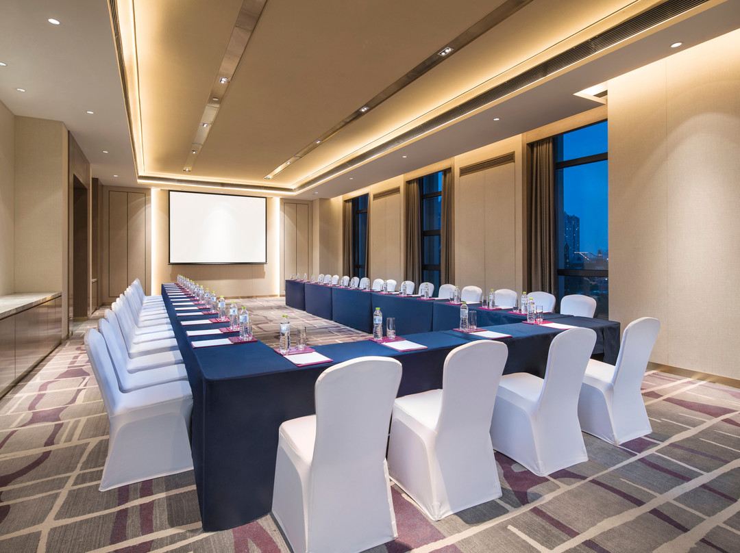 哈尔滨松北融创皇冠假日酒店主图