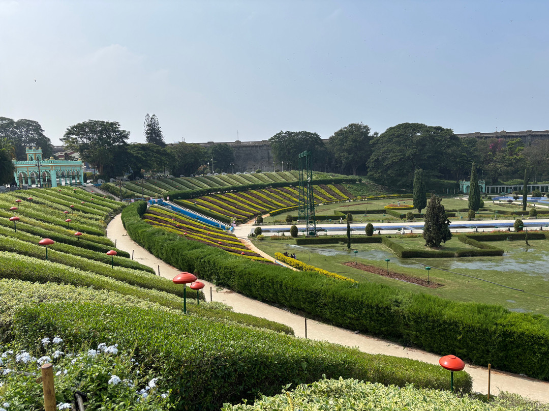 皇家兰花比林达瓦酒店主图