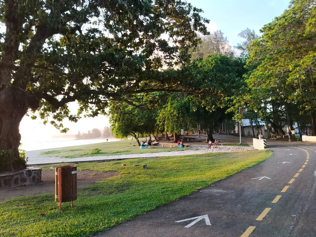 St. Felix Public Beach-钱米格兰尼尔必去景点