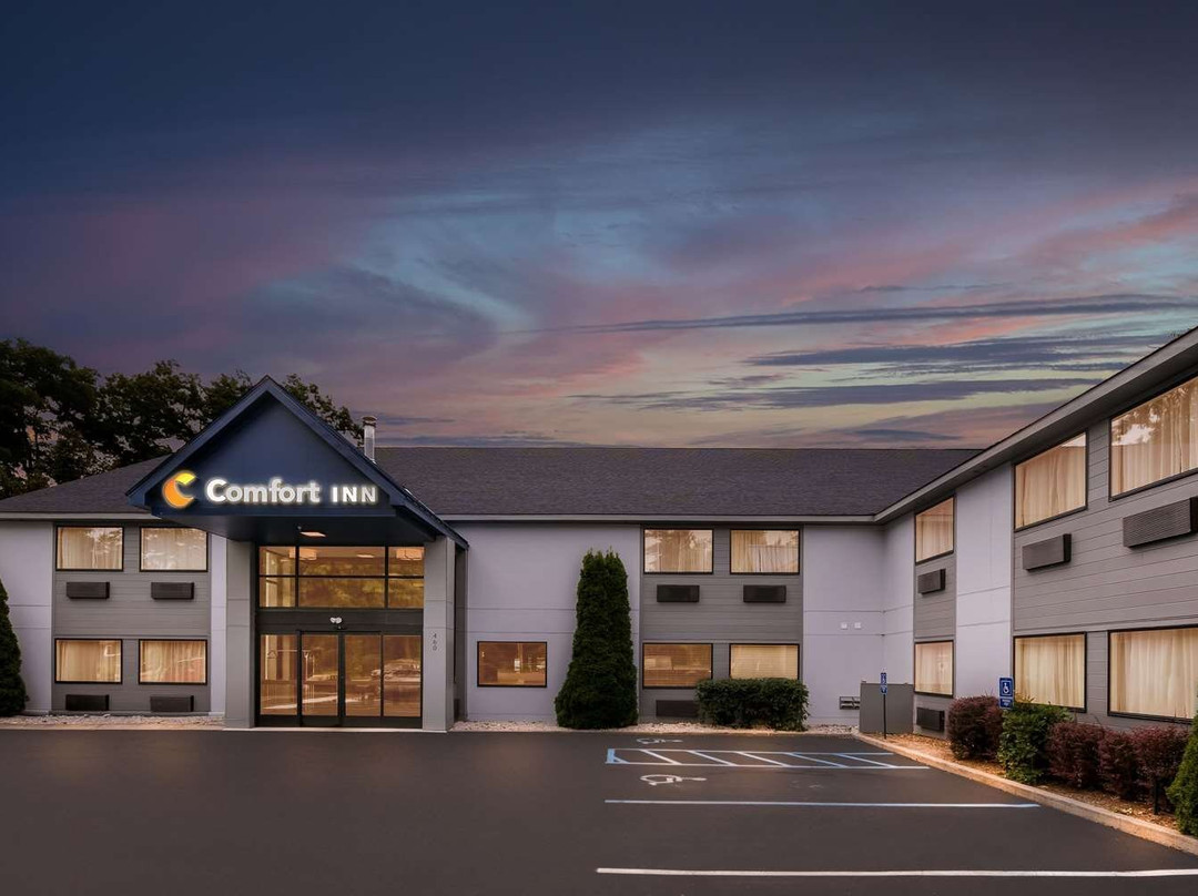 Comfort Inn Traverse City主图