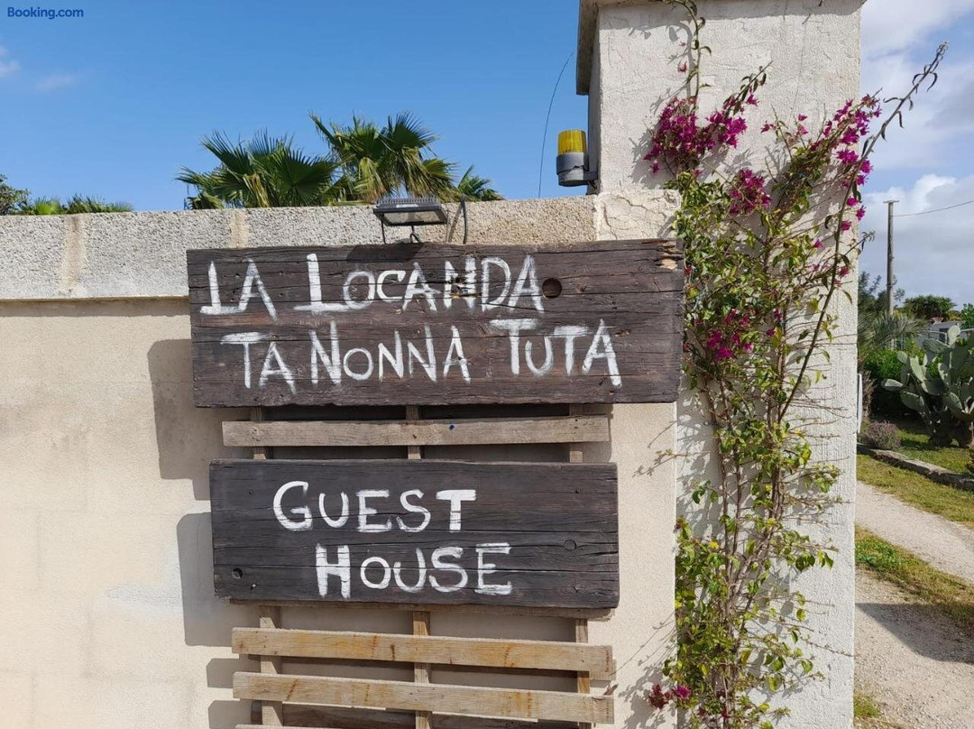 Guest House Paradiso