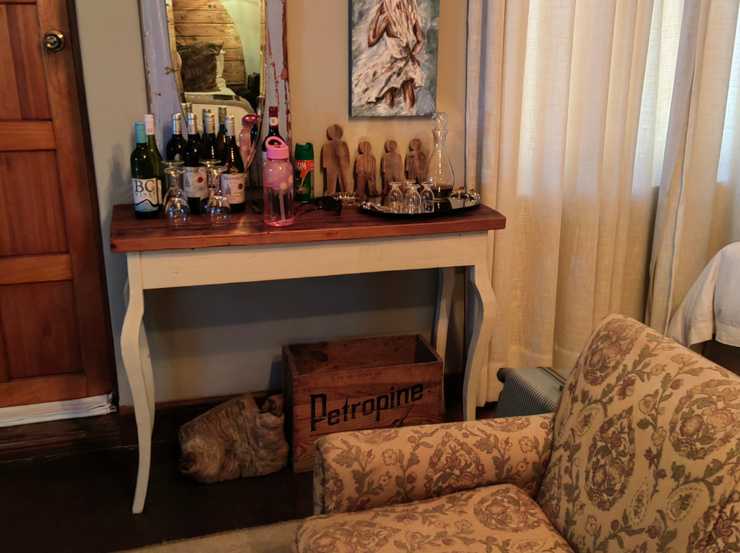 Three Birds Country House主图