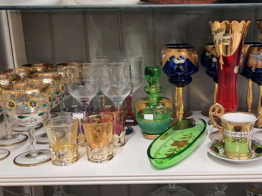 Antiques Mallcy-Kornos必去景点