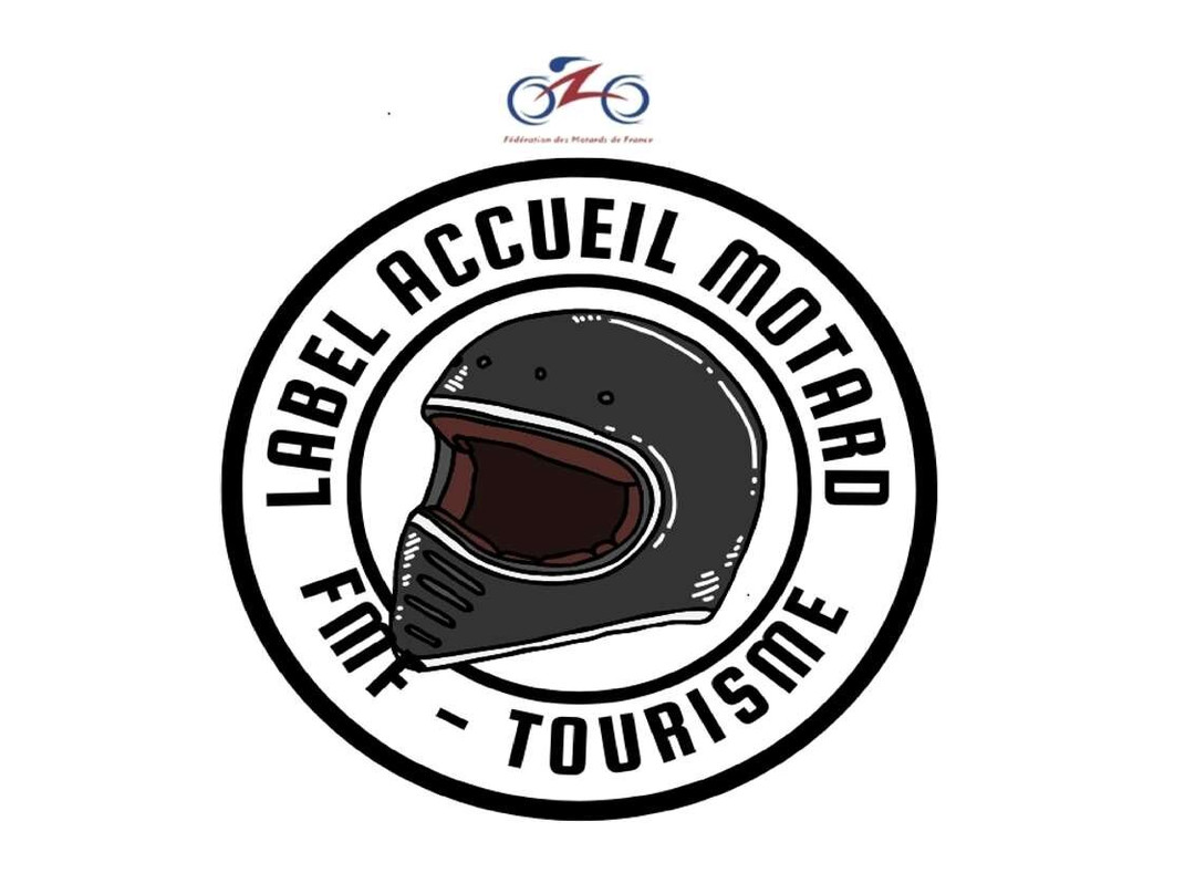 基里亚德罗驰苏尔永酒店主图