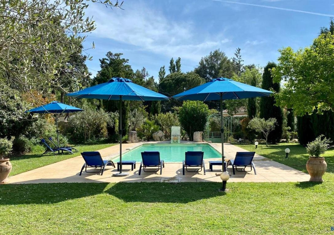 Domaine Au Coeur des Alpilles