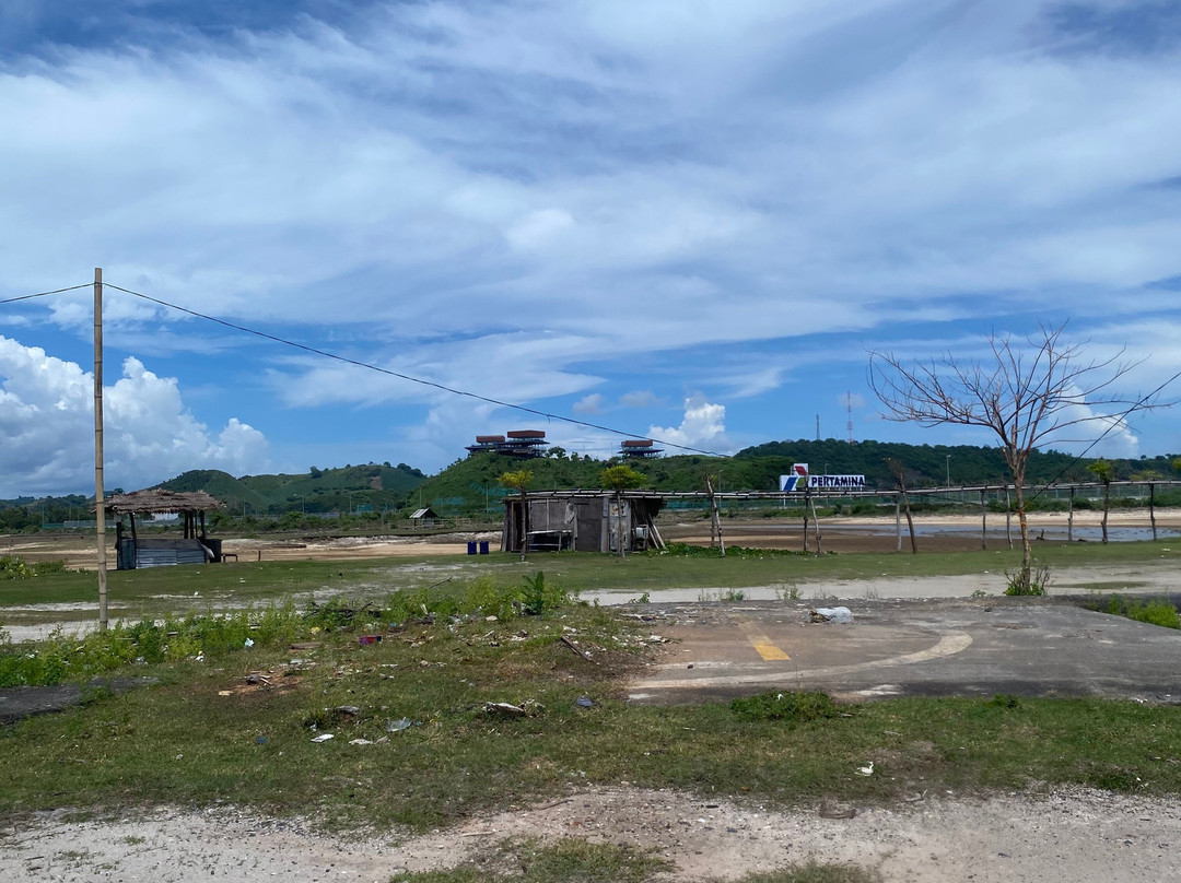 Statue of Princess Mandalika-Kuta必去景点