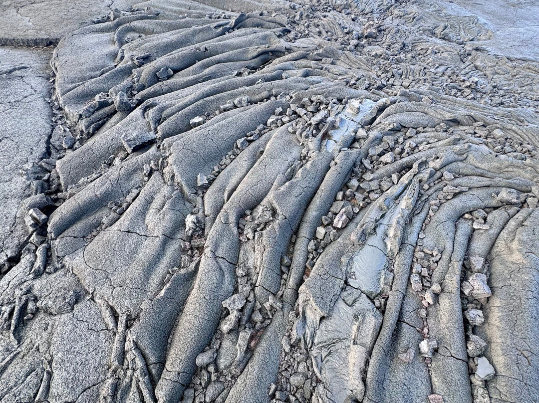 Coastal Lava Cliff Walk-Upolu必去景点
