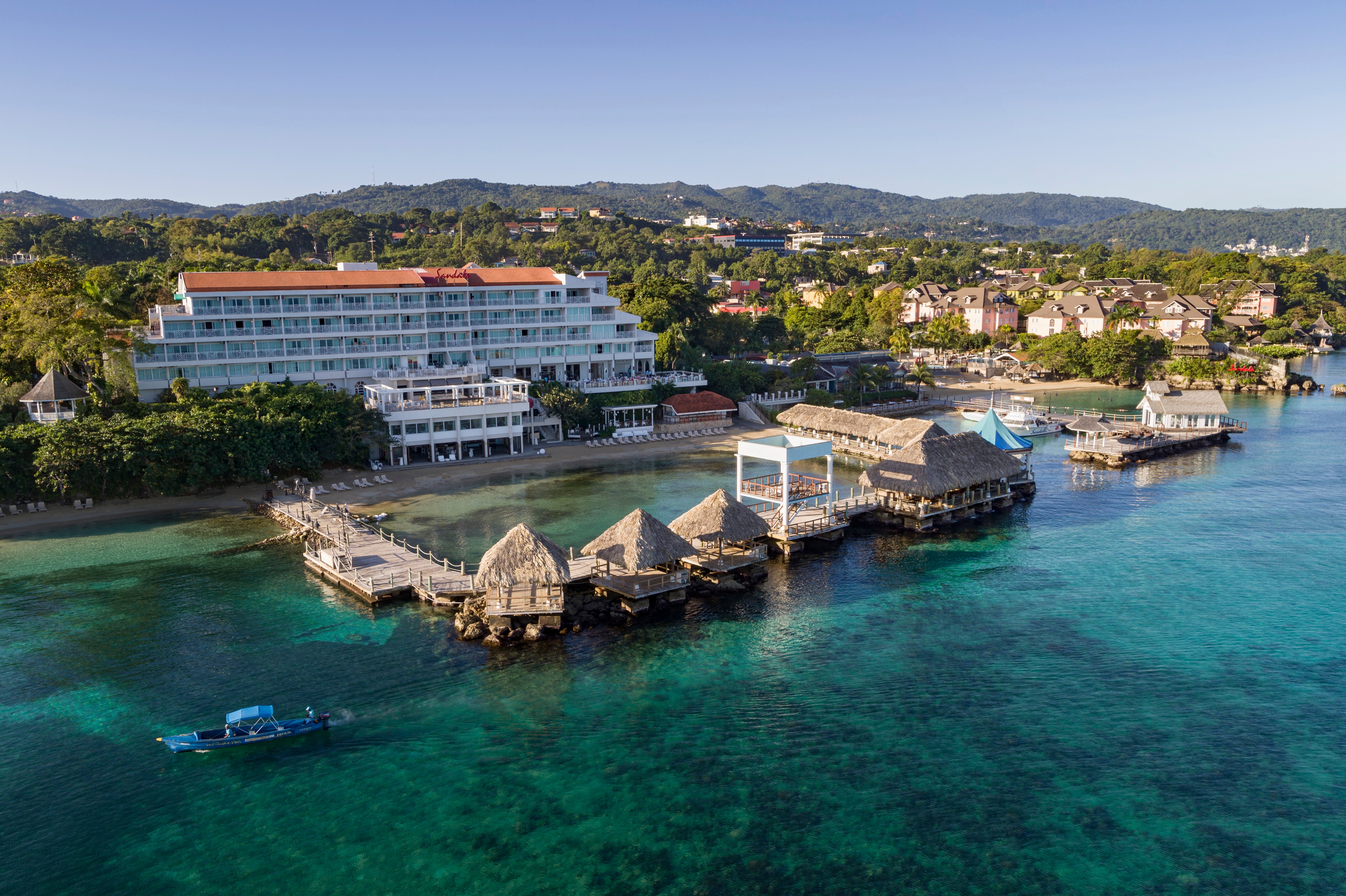 Sandals Ochi-泳池
