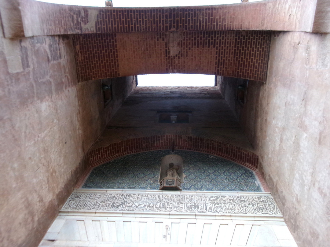 Puerta de la Justicia-Alhambra必去景点