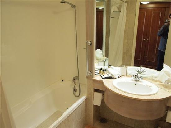 皇后镇千禧酒店主图