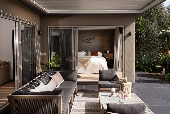 迪拉莫尔酒店主图