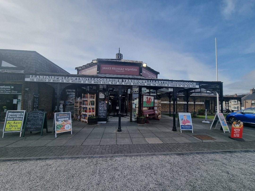 Llanfairpwll Railway Station景点图片
