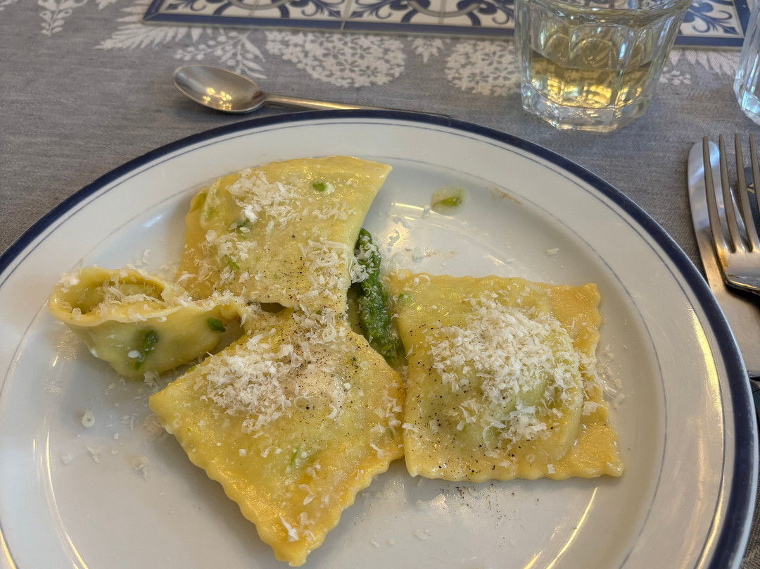 Amy's Cucina-科莫必去景点