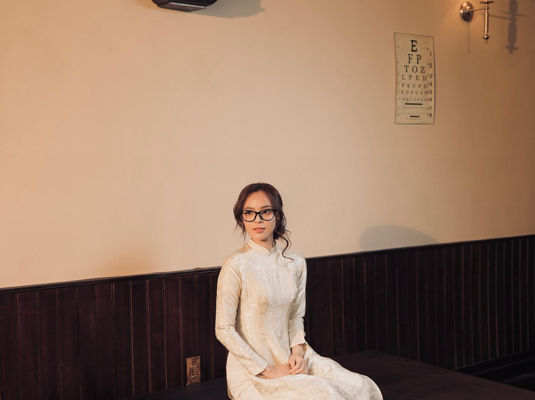 Khanh Hung Optical-岘港必去景点