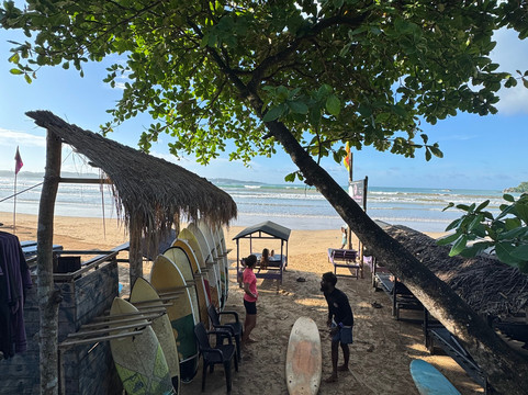 Ride A Wave Surf School Weligama Sri Lanka-瓦勒迦玛必去景点