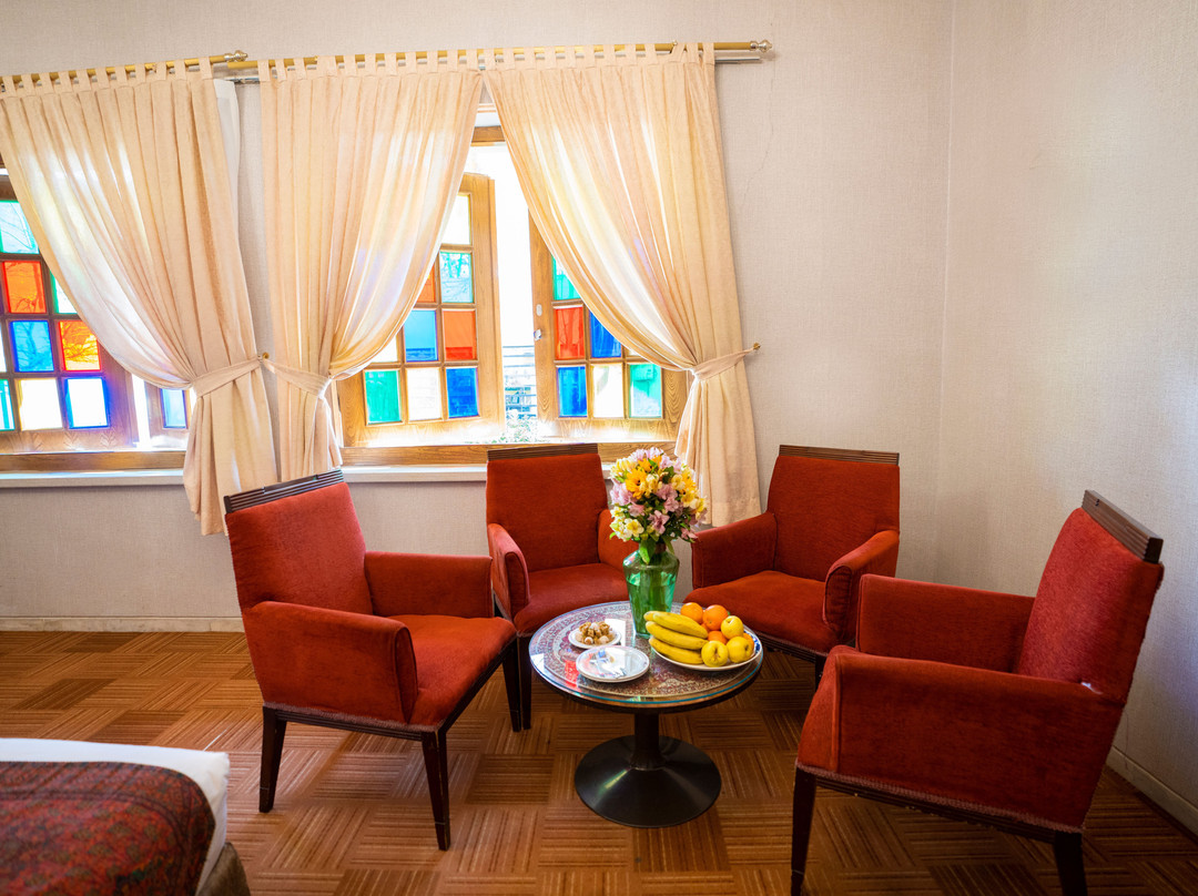 Parsian Safaiyeh Hotel主图