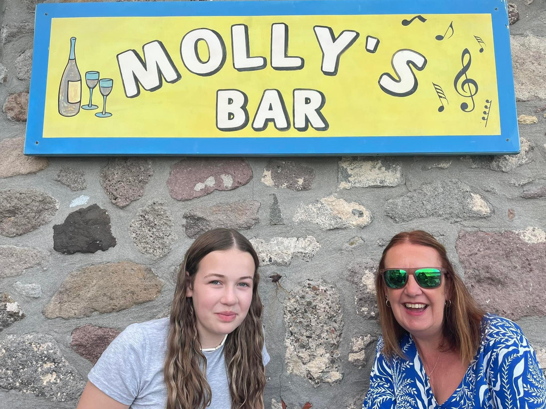 Molly's Bar-Molyvos必去景点