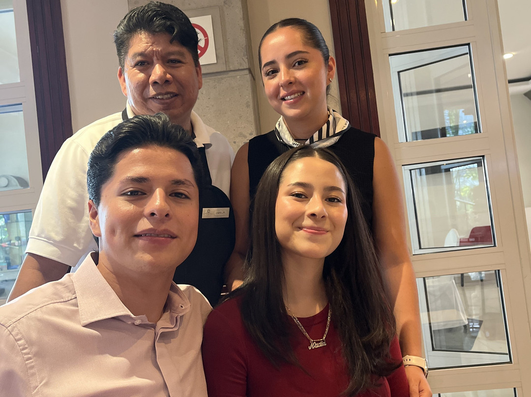 Krystal Satelite Maria Barbara主图