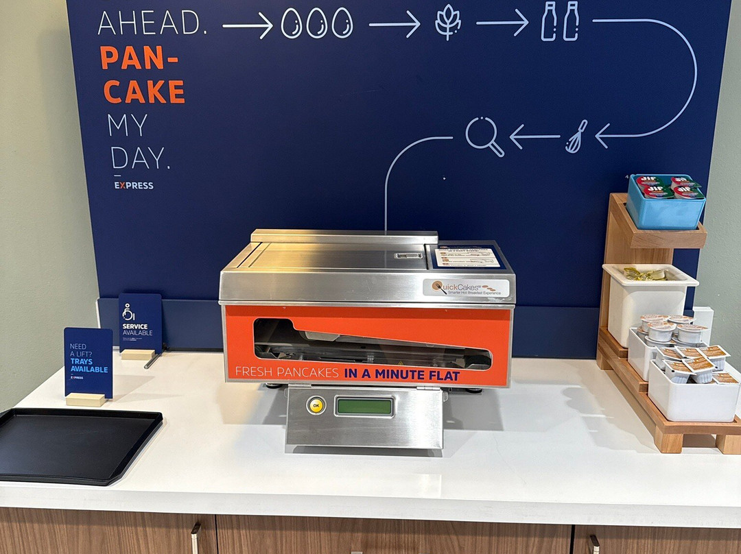 Holiday Inn Express & Suites Albuquerque East by IHG主图