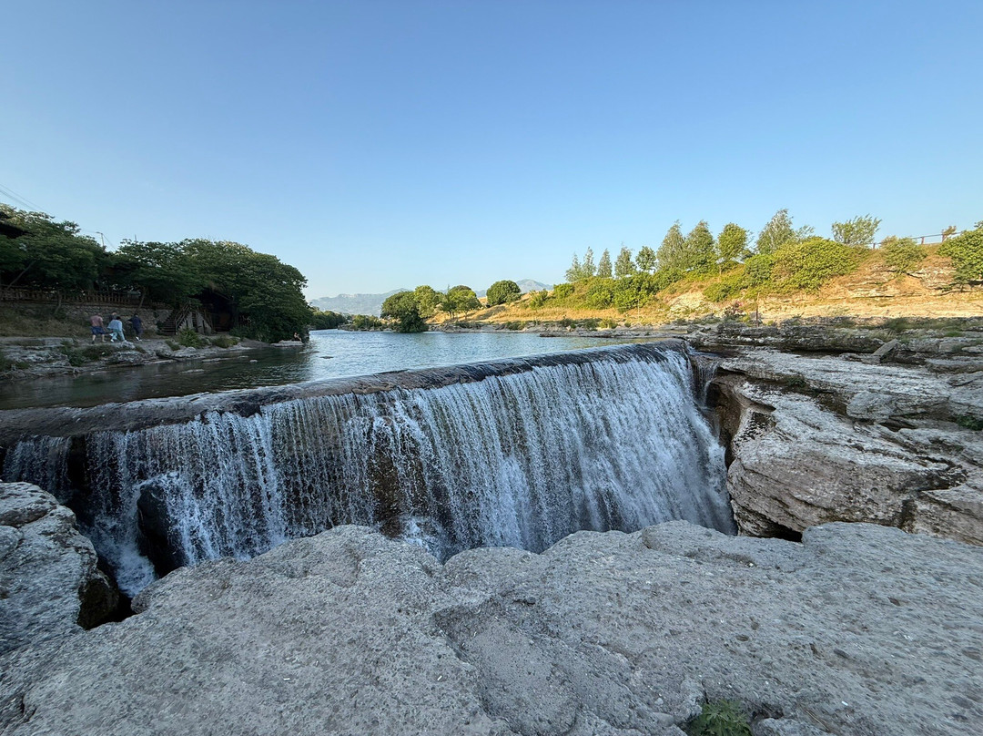 Waterfall Niagara-波德戈里察必去景点