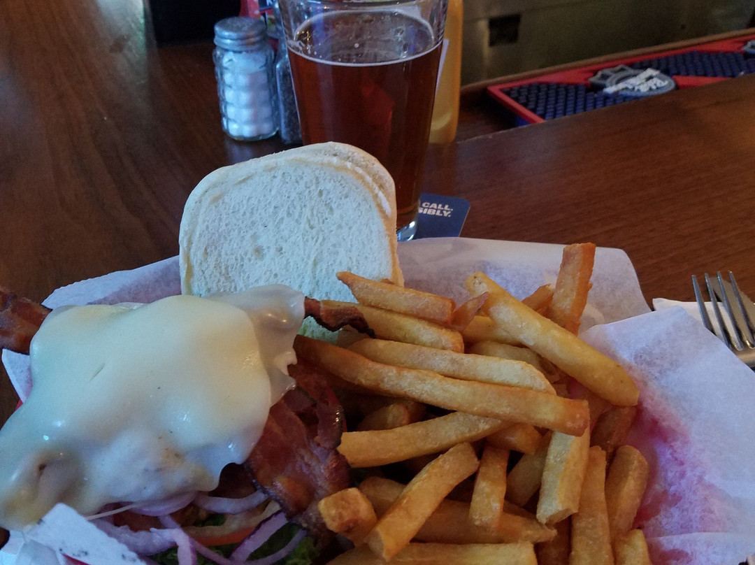 Fenton Bar & Grill-Fenton必去景点