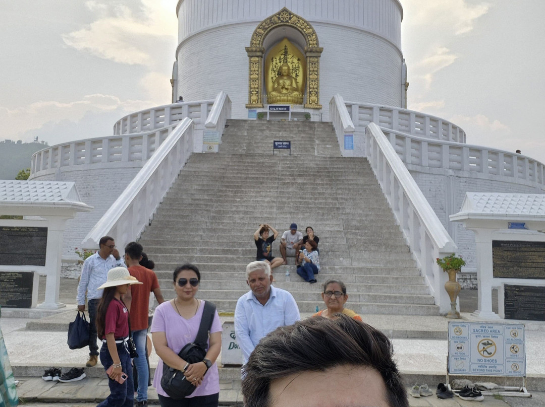 和平塔-博卡拉必去景点