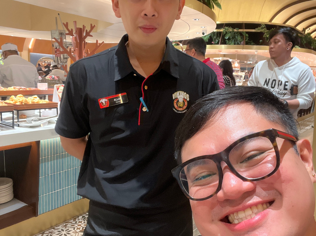 Vikings Luxury Buffet, SM City Santa Rosa