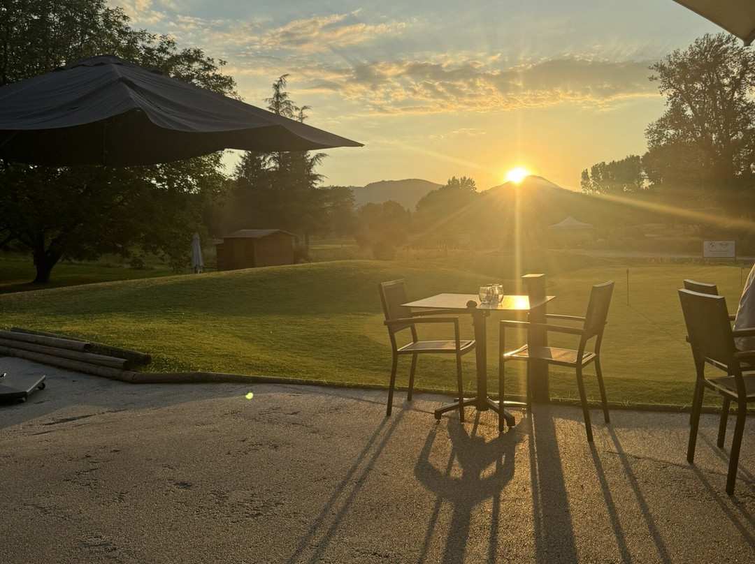 Domaine de Charmeil Golf- Hotel- Seminaires主图