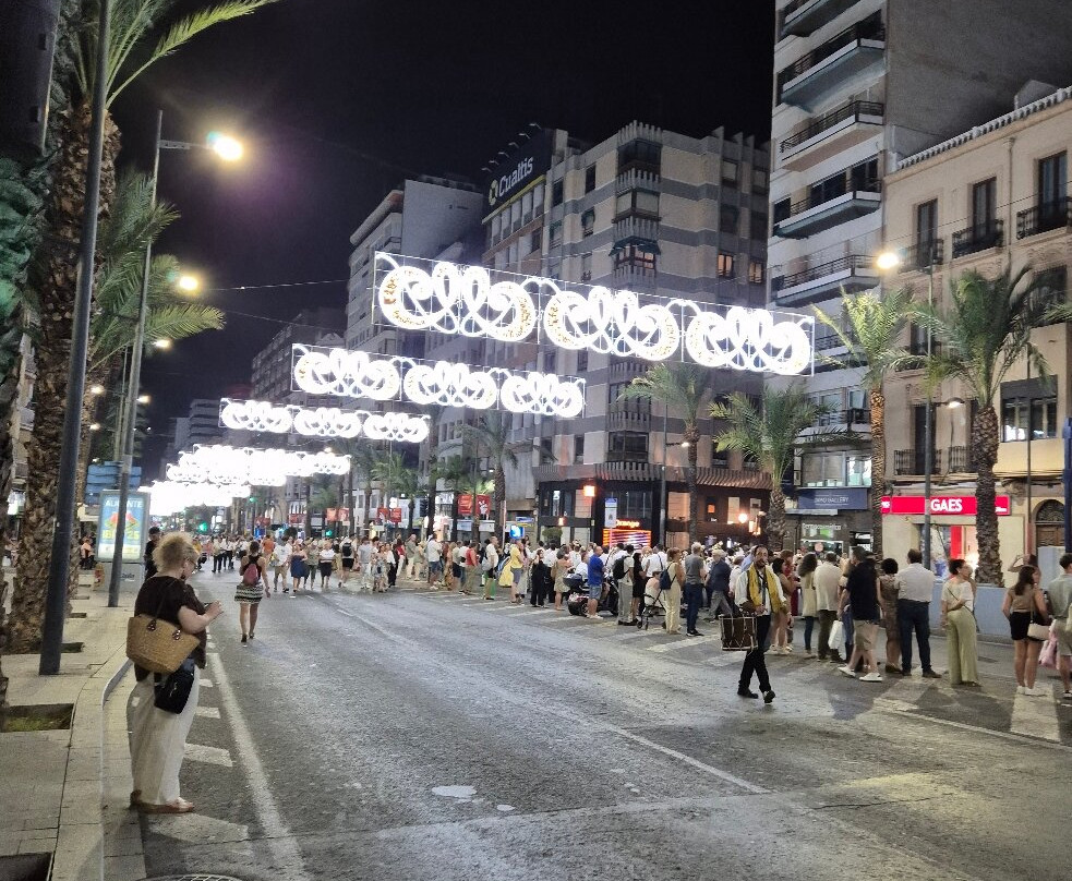 Plaza de Los Luceros-阿利坎特省必去景点