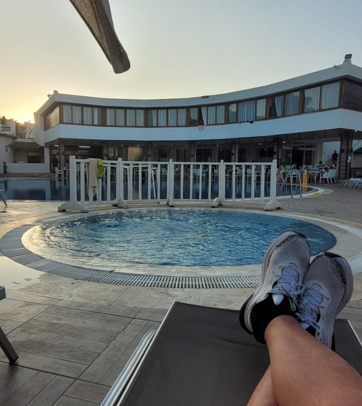 Bendis Beach Hotel主图