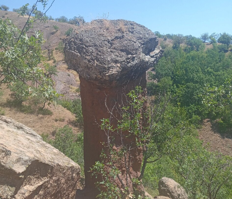 Stone Mushrooms of the Satera Valley-Sotera必去景点