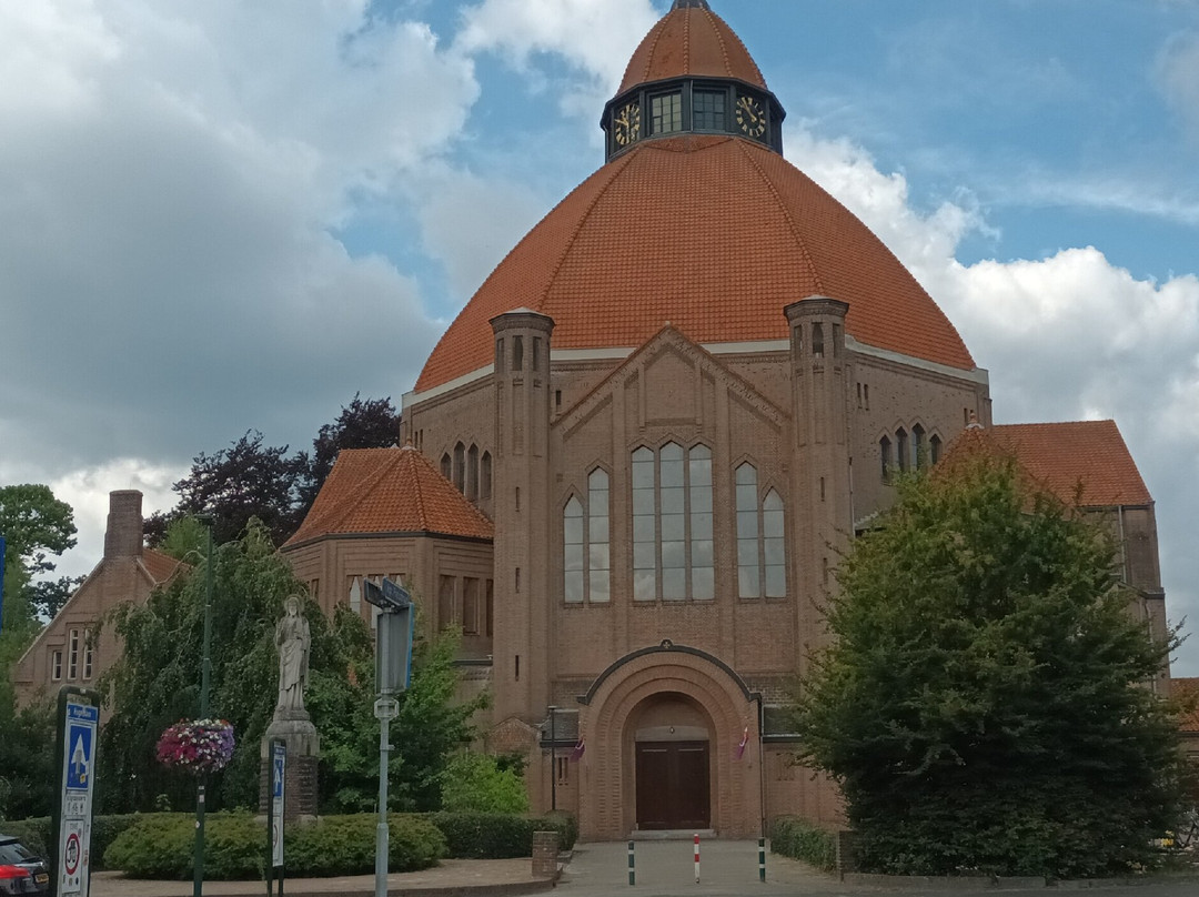 Sint-laurentiuskerk In Dongen-Dongen必去景点