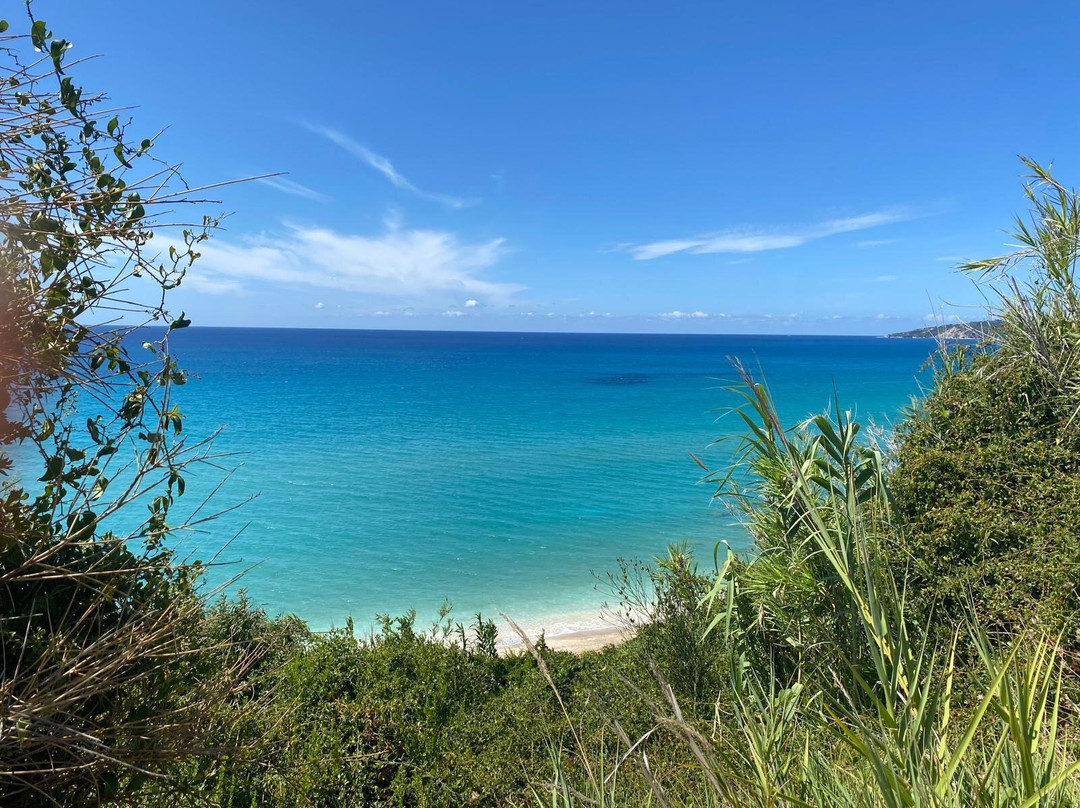 Kanali Beach-Lourdata必去景点