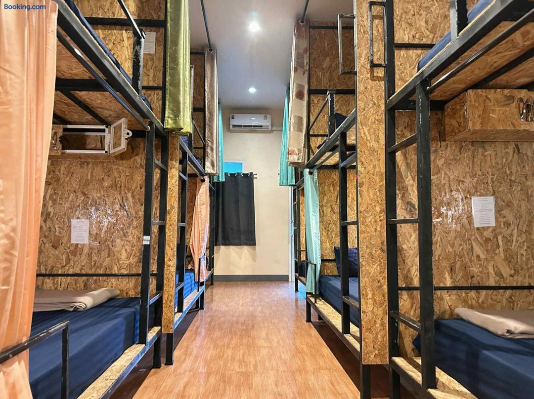 Khao Sok Inn Hostel